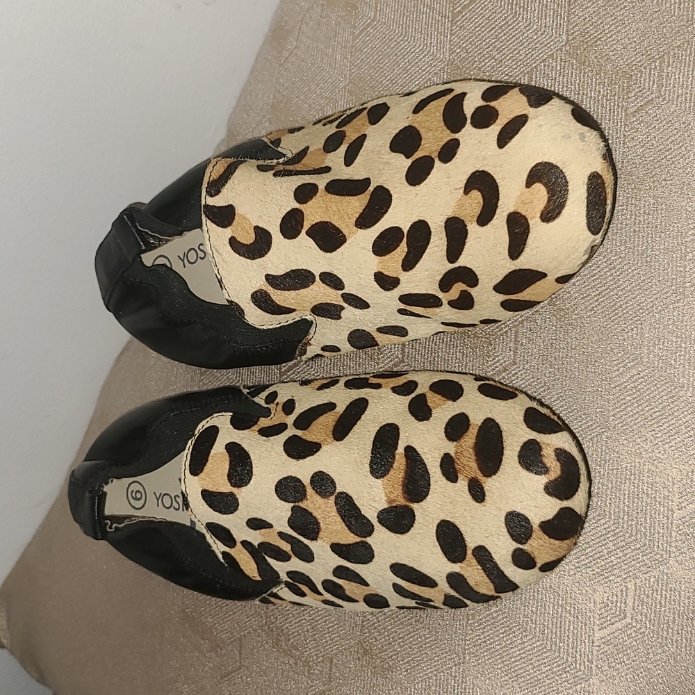 Women Yosi Samra Class Leopard Ballet Shoes.